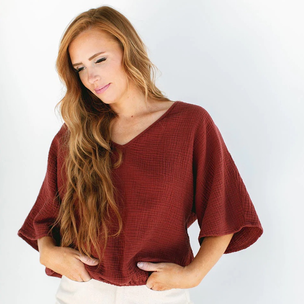 Suunday Gauze Dolman Top in Red Pear